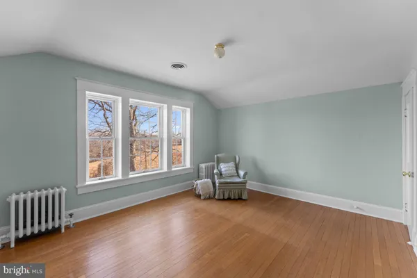 $899,000 | 9905 Croom Road, Upper Marlboro, MD 20772