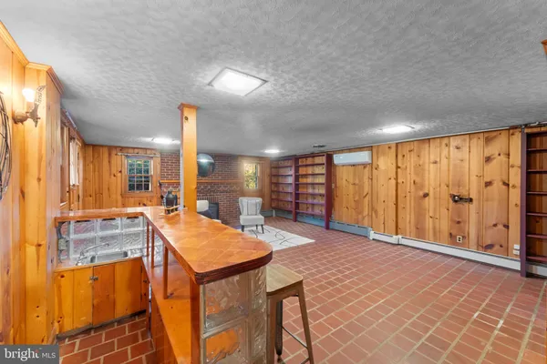 $899,000 | 9905 Croom Road, Upper Marlboro, MD 20772