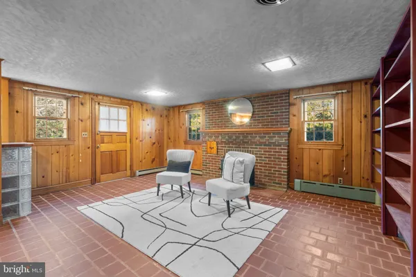 $899,000 | 9905 Croom Road, Upper Marlboro, MD 20772