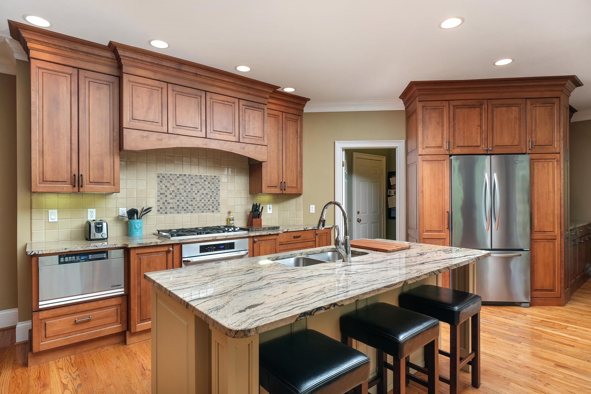 400 Gentlemens Ridge Signal Mountain, TN 37377 - Photo 16 of 73 400_Gentlemens_Ridge_0047