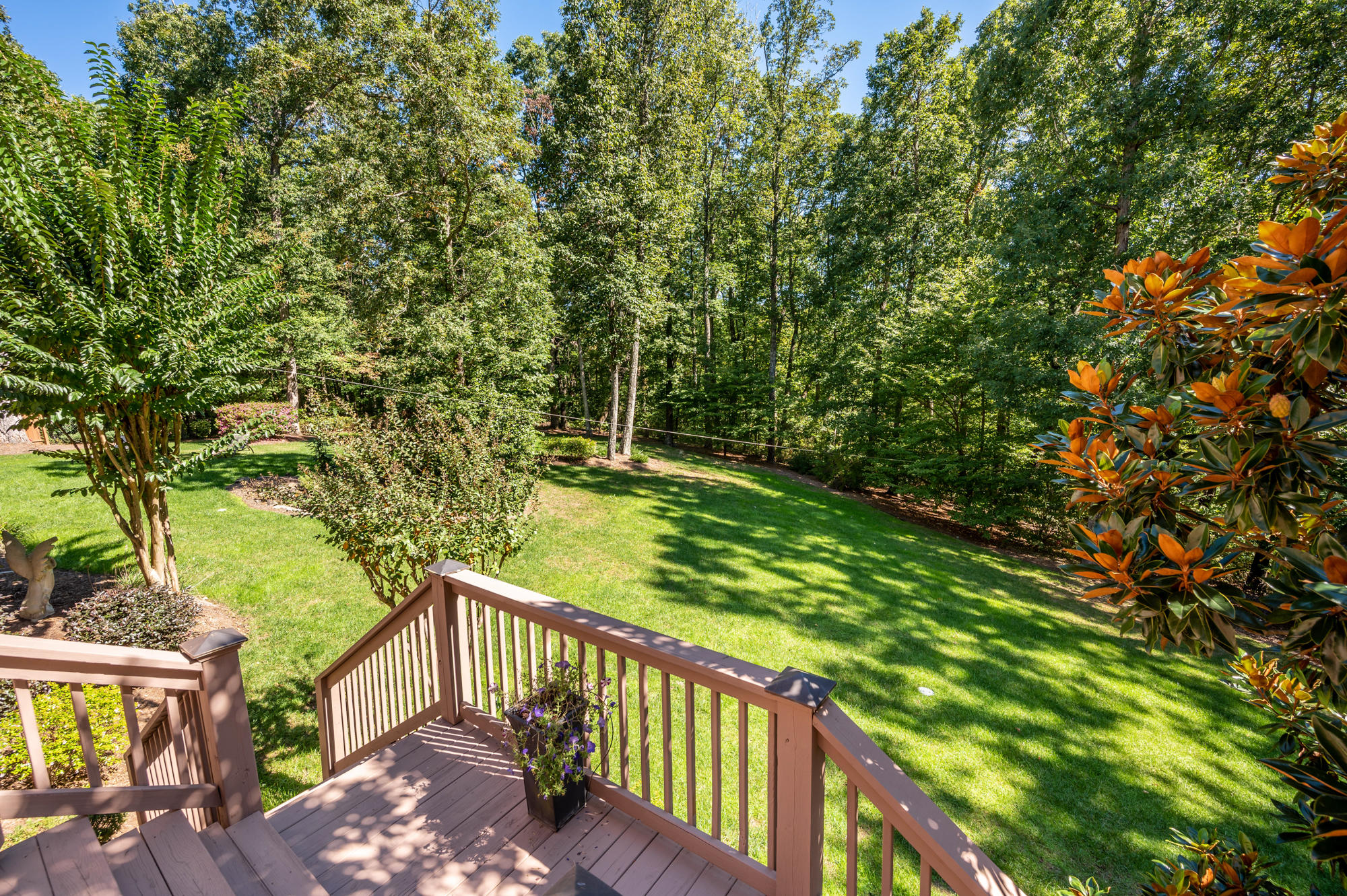 400 Gentlemens Ridge Signal Mountain, TN 37377 - Photo 2 of 73 400_Gentlemens_Ridge_0078