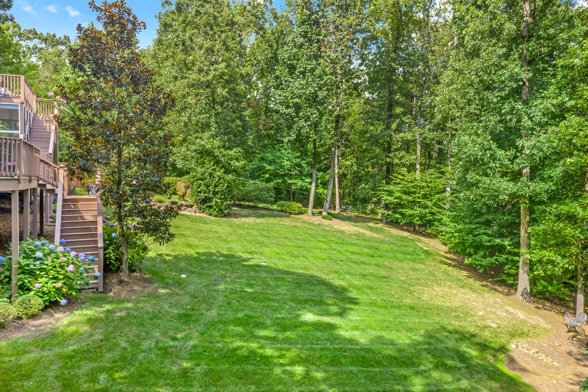 400 Gentlemens Ridge Signal Mountain, TN 37377 - Photo 51 of 73 400_Gentlemens_Ridge_0017