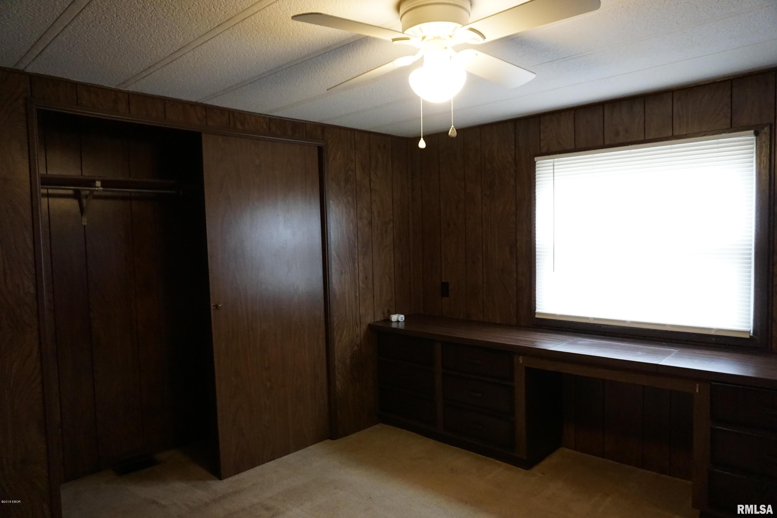 3449 Selmaville Road Salem, IL 62881 - Photo 8 of 17