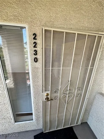 $1,150 | 5710 East Tropicana Avenue, Unit 2230, Las Vegas, NV 89122
