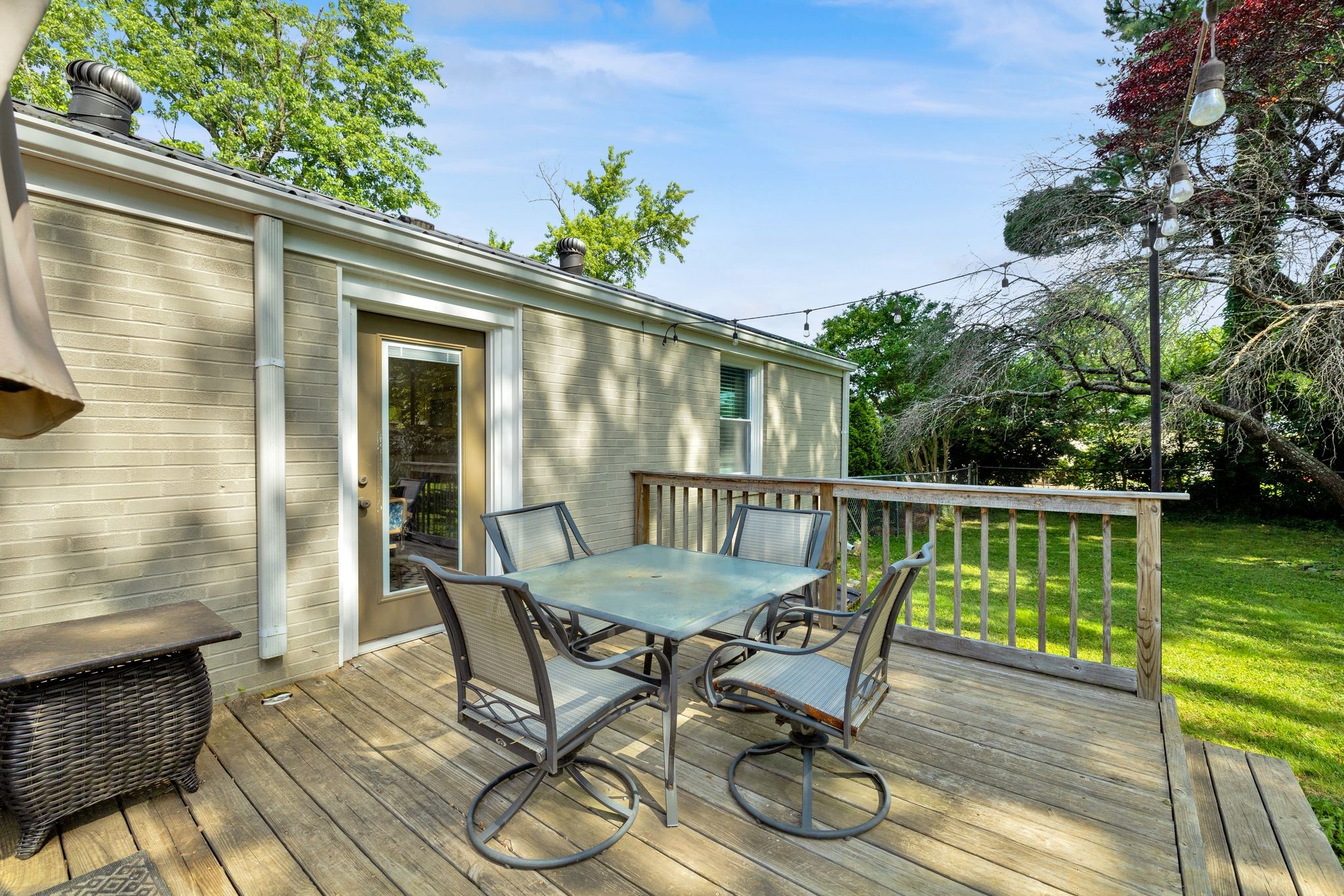 1610 Leaf Avenue Murfreesboro, TN 37130 - Photo 28 of 31 a view of a chair and table on the wooden floor