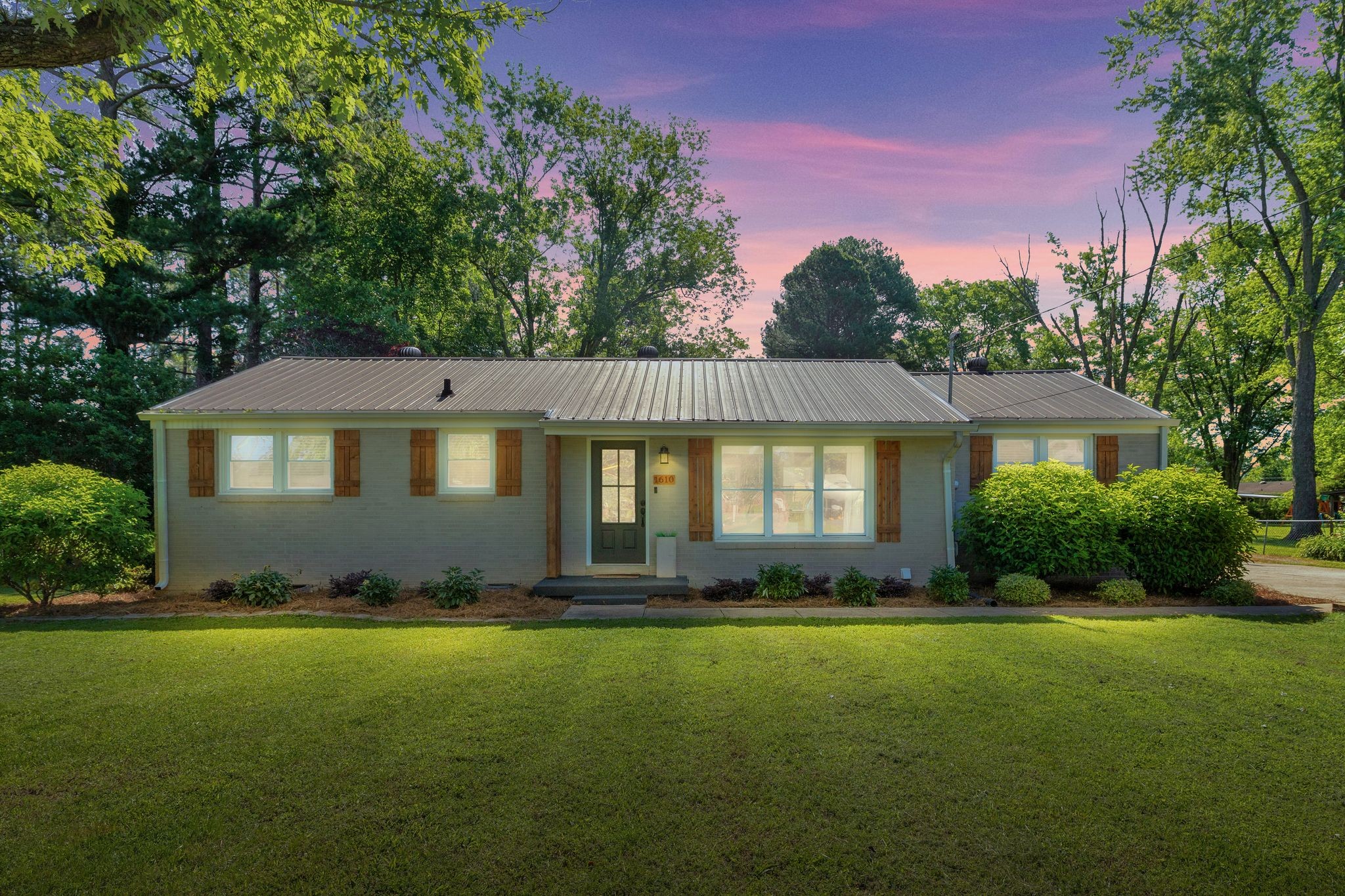 1610 Leaf Avenue Murfreesboro, TN 37130 - Photo 31 of 31 a front view of a house with a yard
