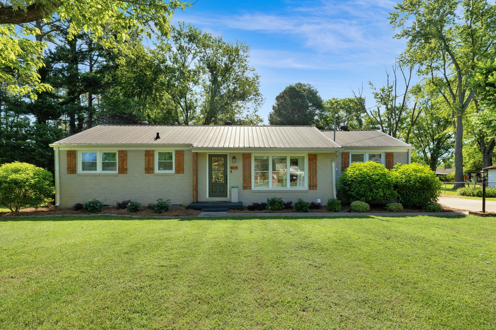 1610 Leaf Avenue Murfreesboro, TN 37130 - Photo 5 of 31 a view of a house with a yard