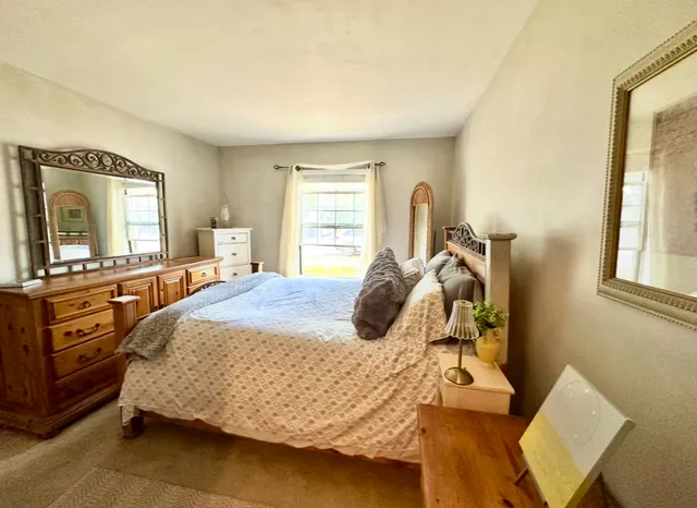 $245,000 | 22 Waterbury Lane, Unit N1, Schaumburg, IL 60193