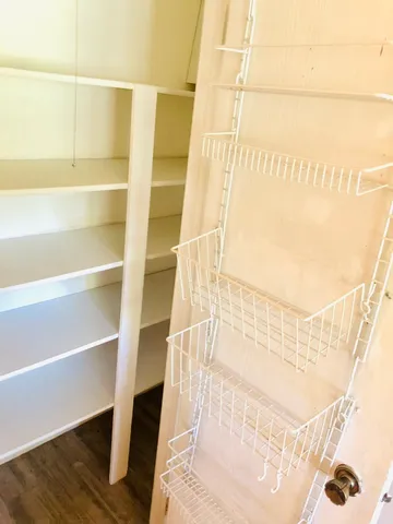 $245,000 | 22 Waterbury Lane, Unit N1, Schaumburg, IL 60193