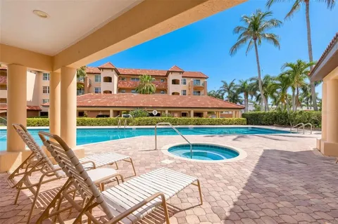 $879,000 | 1695 Pinellas Bayway South, Unit D1, Tierra Verde, FL 33715