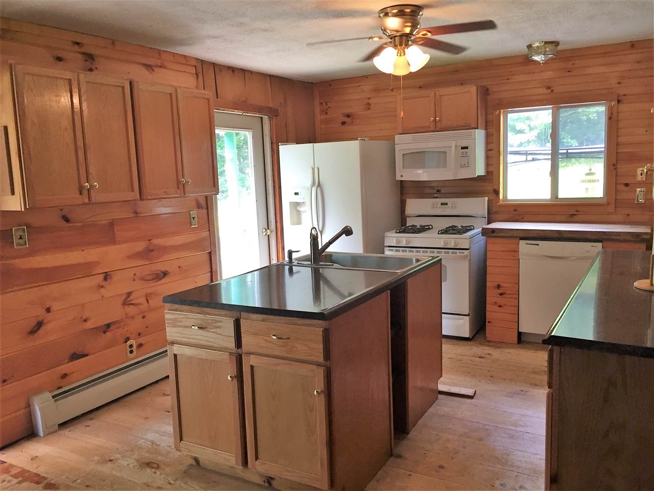 95 Cambridgeport Road Rockingham, VT 05143 - Photo 3 of 28