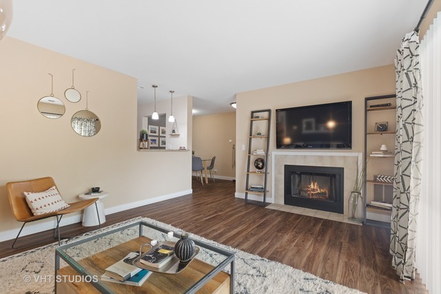 32 Sterling Circle, Unit 306 Wheaton, IL 60189 - Photo 10 of 35
