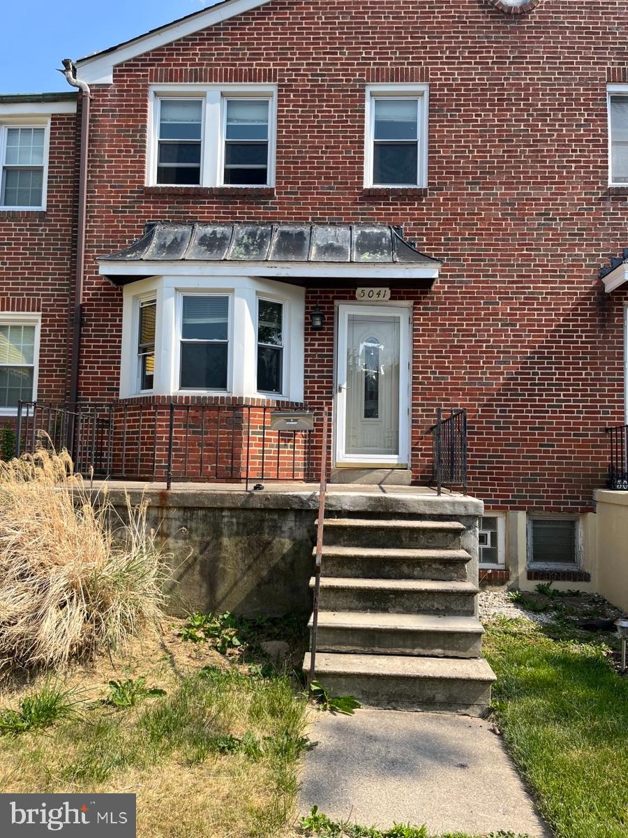 5041 West Hills Road Baltimore, MD 21229 - Photo 1 of 9 Gallery Image 1