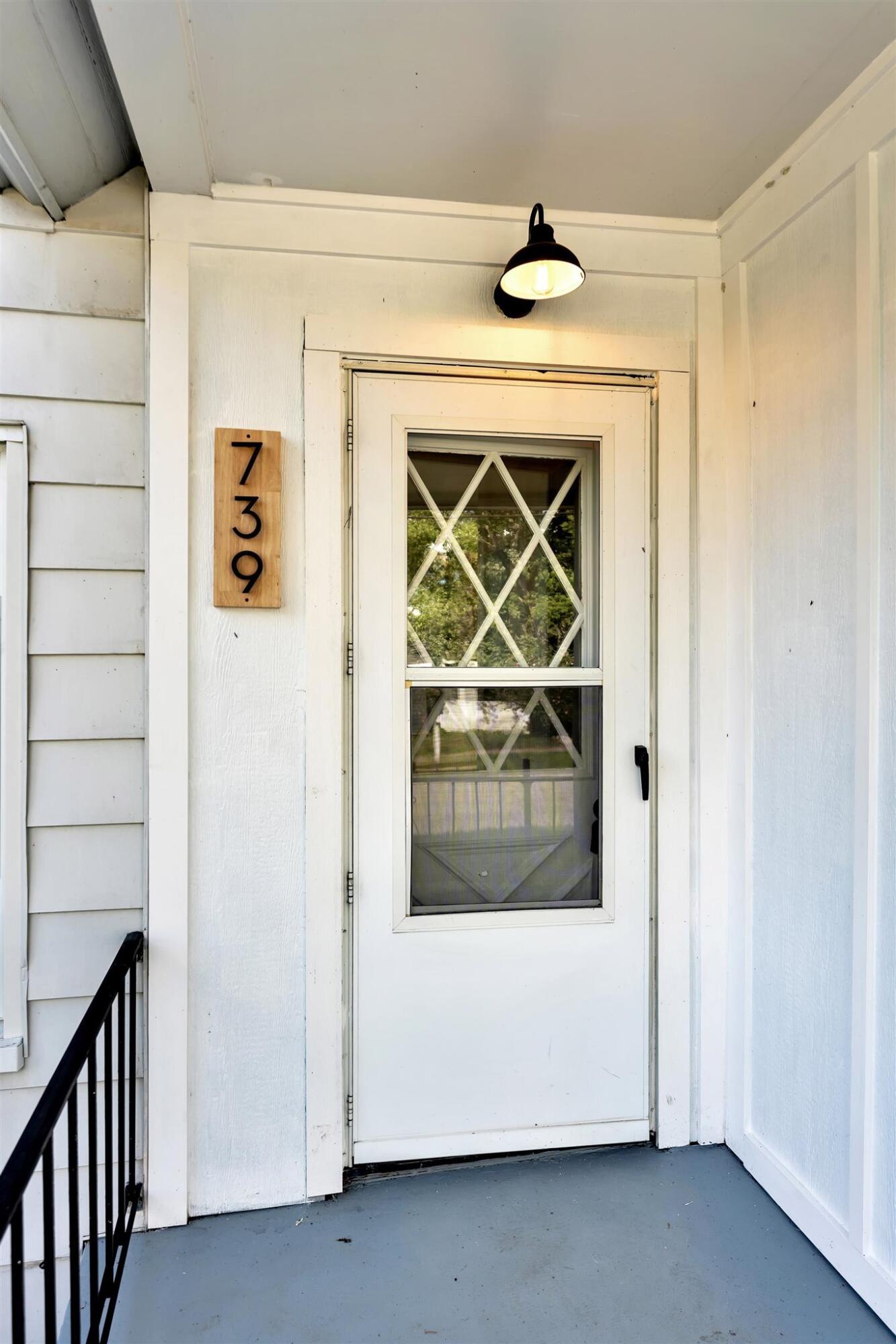 739 Root Street Belding, MI 48809 - Photo 4 of 31 04-KYL00026