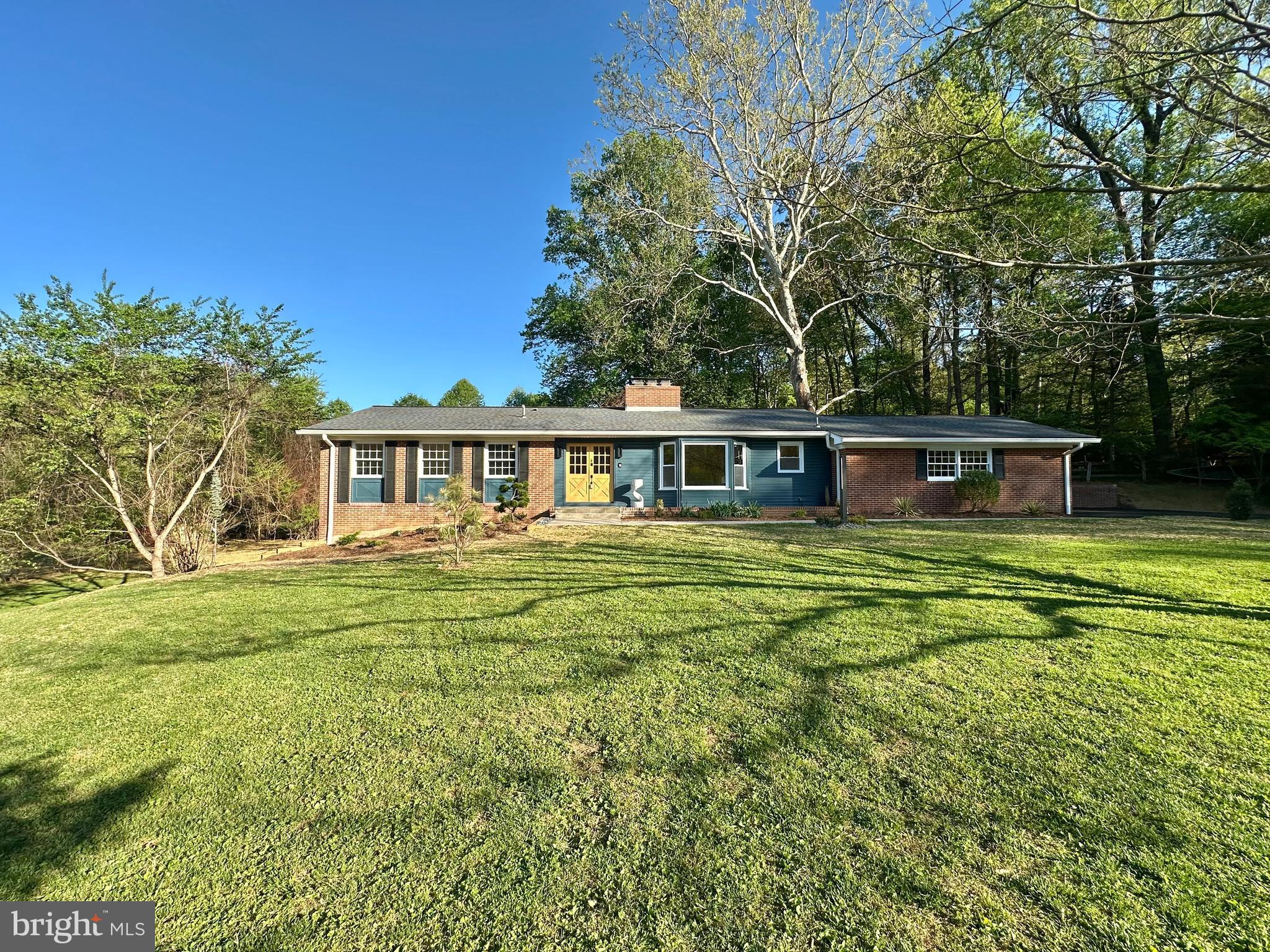 17821 Pond Road Ashton, MD 20861 - Photo 22 of 133