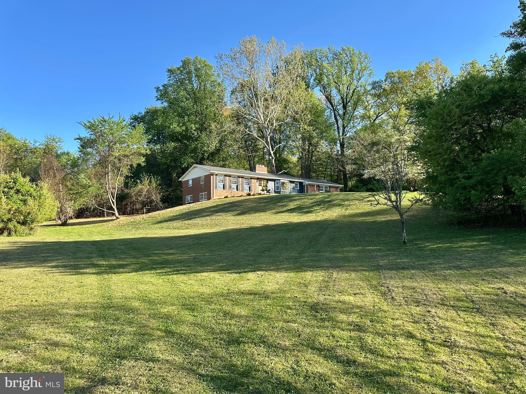 17821 Pond Road Ashton, MD 20861 - Photo 24 of 133