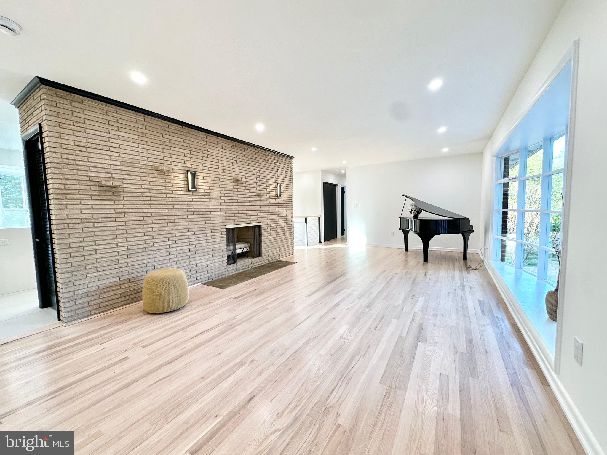 17821 Pond Road Ashton, MD 20861 - Photo 27 of 131