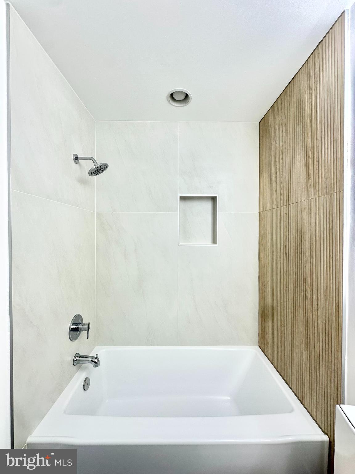 17821 Pond Road Ashton, MD 20861 - Photo 31 of 131