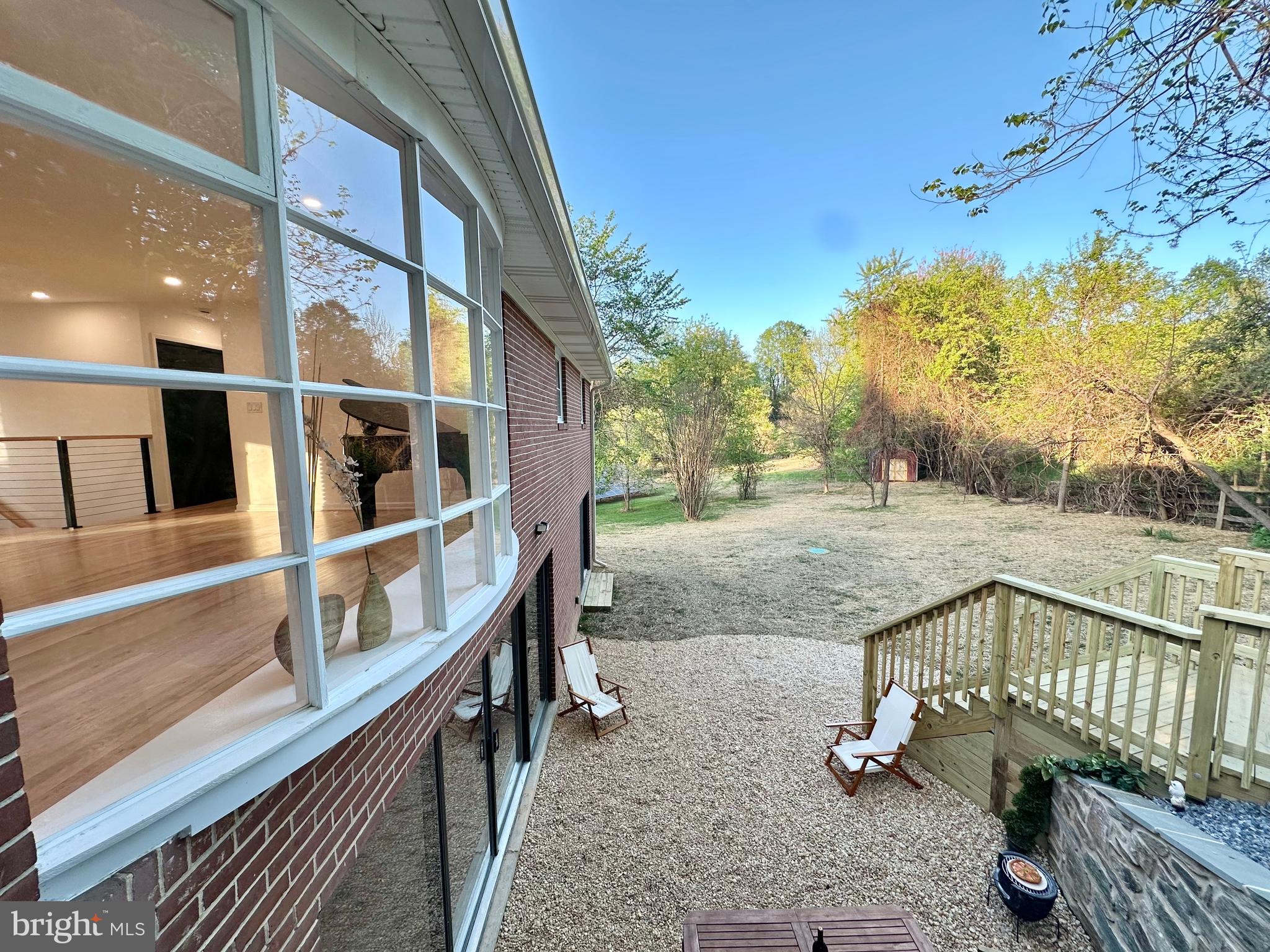 17821 Pond Road Ashton, MD 20861 - Photo 37 of 133