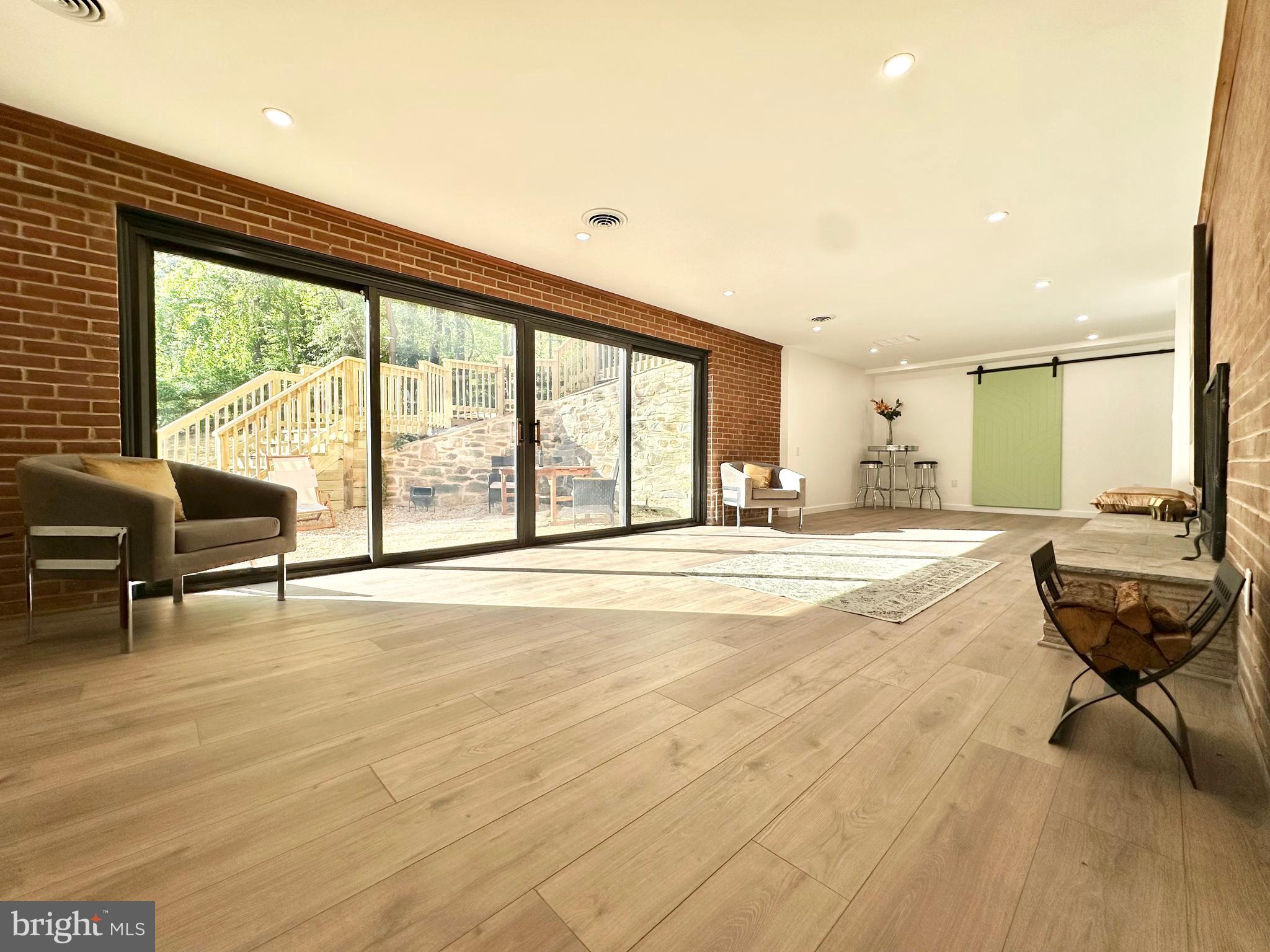 17821 Pond Road Ashton, MD 20861 - Photo 47 of 131