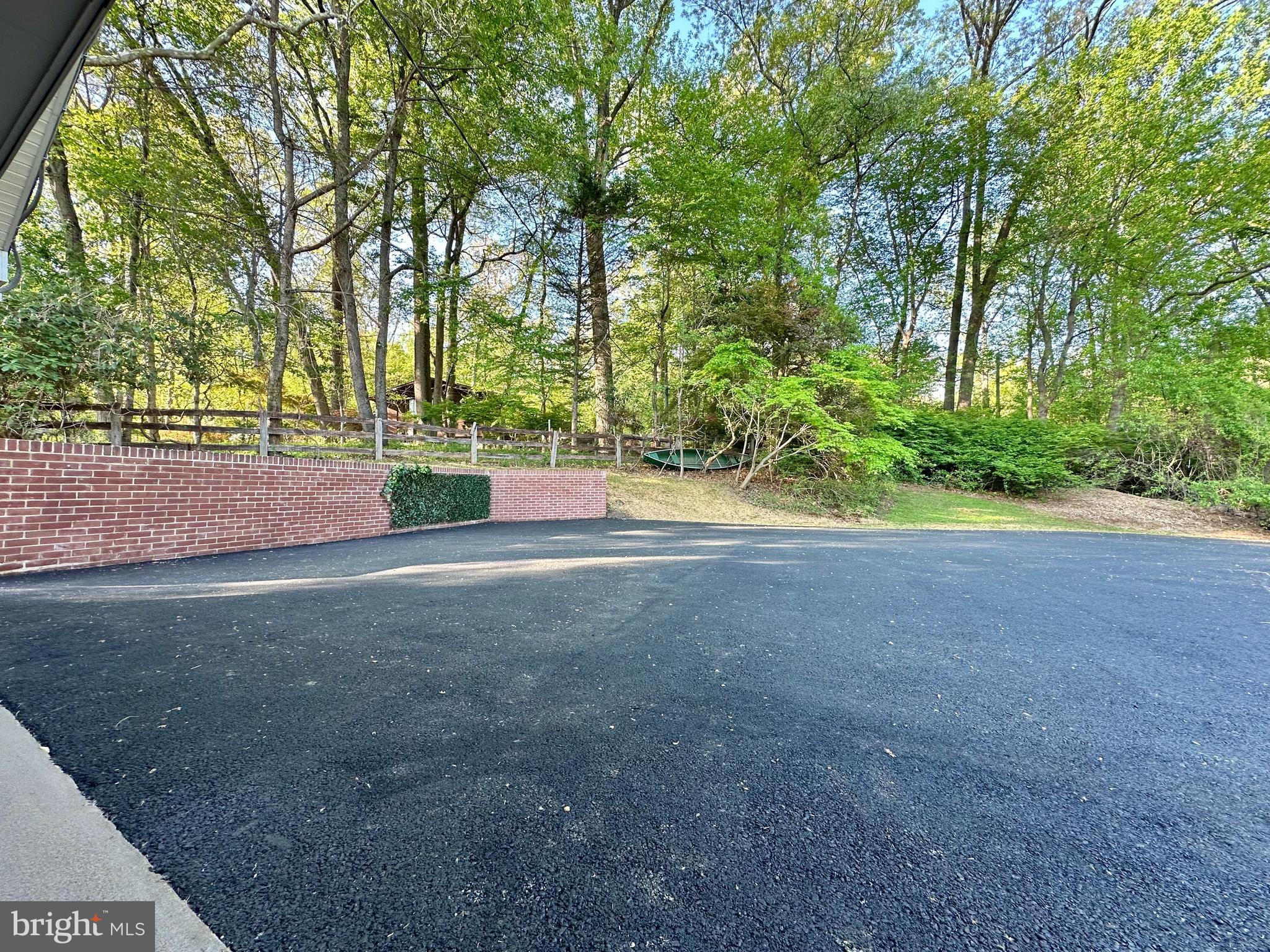 17821 Pond Road Ashton, MD 20861 - Photo 92 of 133