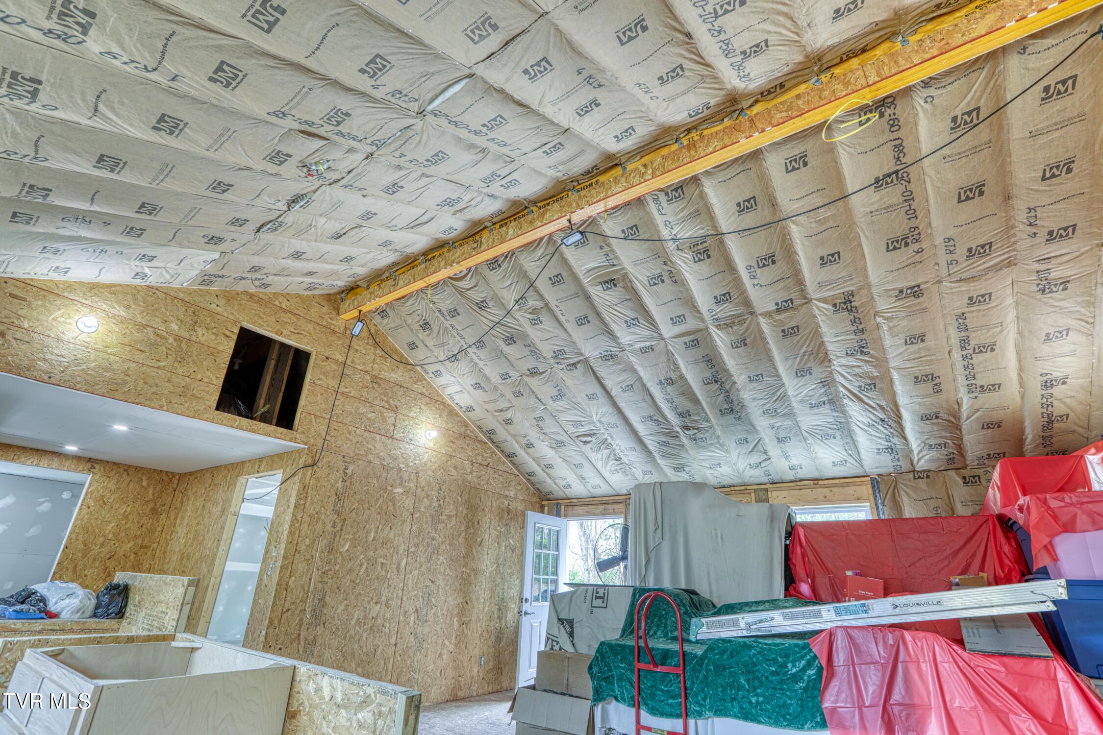 607 Okolona Road Church Hill, TN 37642 - Photo 8 of 11 607 Okolona MLSb -3