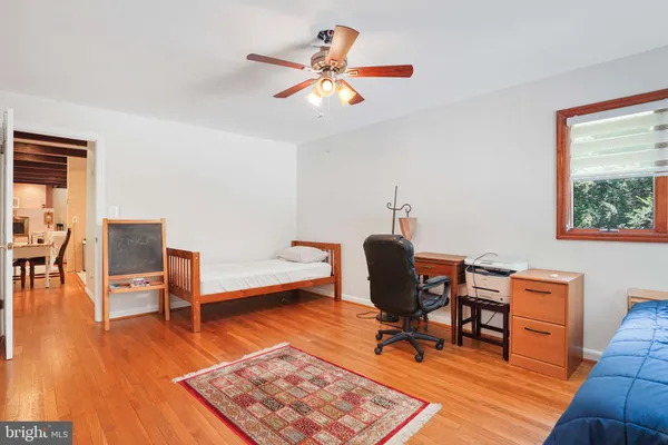 $4,000 | 5135 Summit Drive, Fairfax, VA 22030