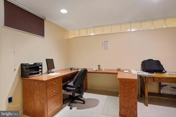 $4,000 | 5135 Summit Drive, Fairfax, VA 22030