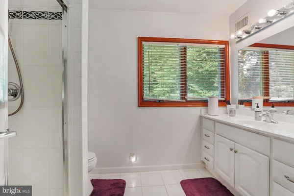 $4,000 | 5135 Summit Drive, Fairfax, VA 22030