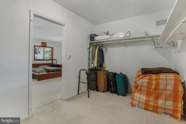 $4,000 | 5135 Summit Drive, Fairfax, VA 22030