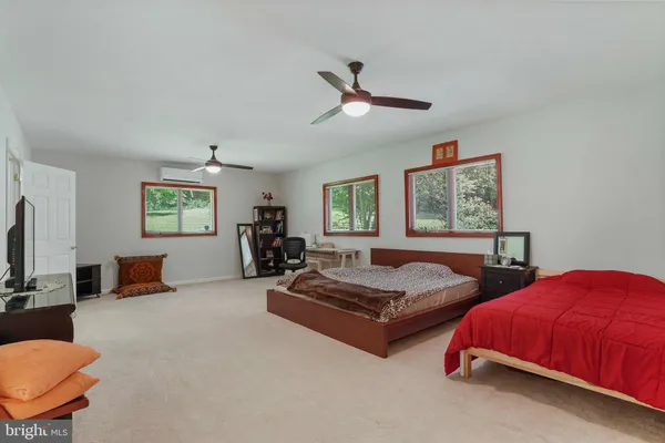 $4,000 | 5135 Summit Drive, Fairfax, VA 22030