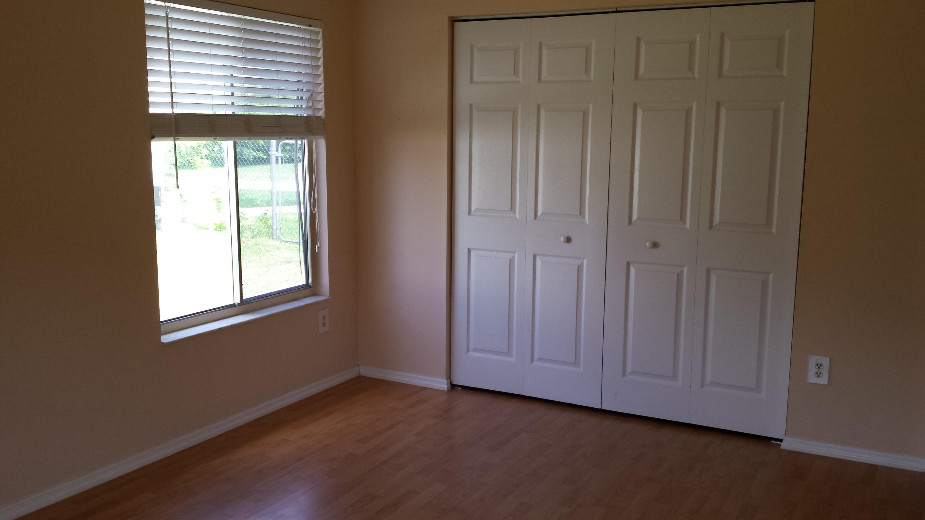 8304 Huntsman Place Boca Raton, FL 33433 - Photo 8 of 11 2014-06-12 11