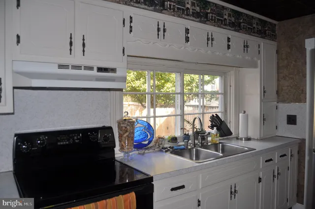 $182,000 | 277 Union Street, Millersburg, PA 17061