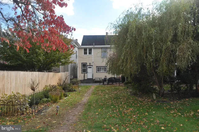 $182,000 | 277 Union Street, Millersburg, PA 17061