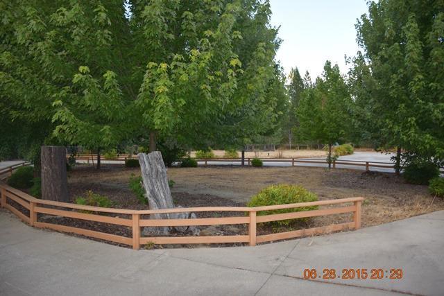 216 Long Acres Road Grants Pass, OR 97527 - Photo 5 of 35 Additional Photo