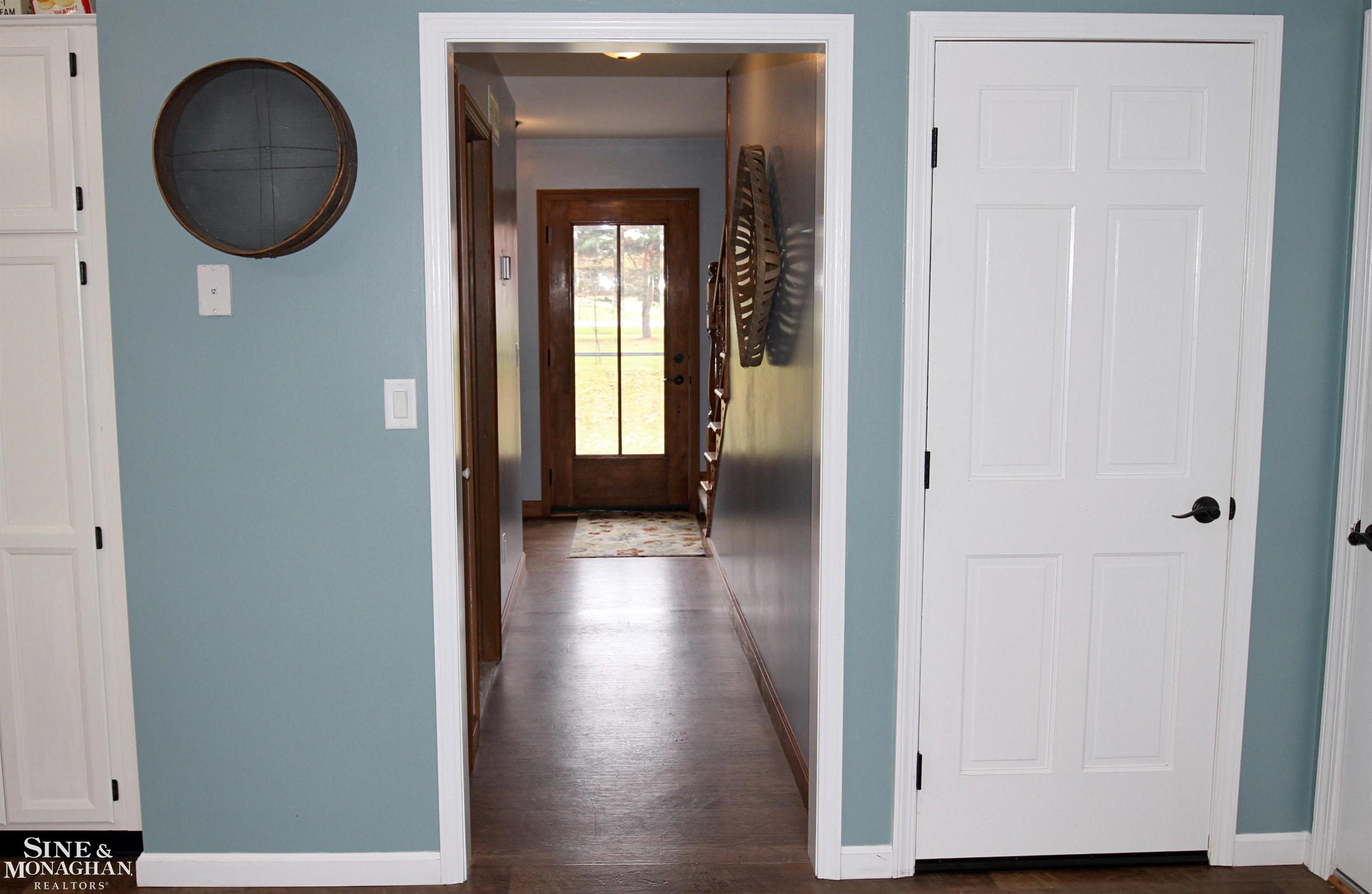 6969 Marsh Road Marine City, MI 48039 - Photo 12 of 34 Hallway