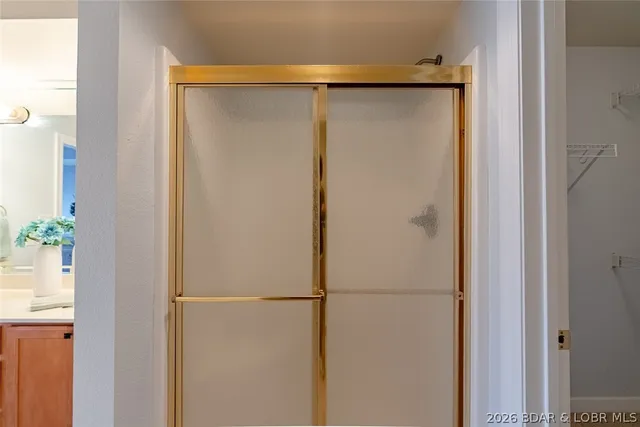 $385,000 | 68 Lighthouse Road, Unit 231, Lake Ozark, MO 65049