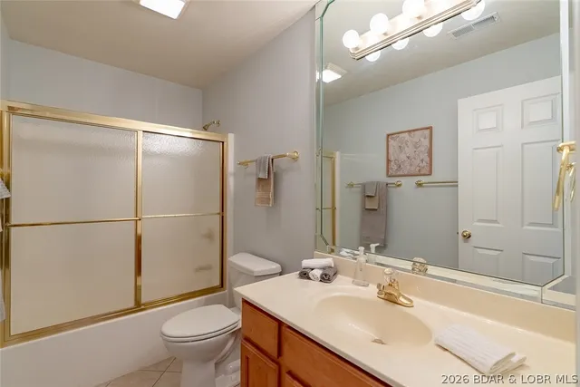 $385,000 | 68 Lighthouse Road, Unit 231, Lake Ozark, MO 65049