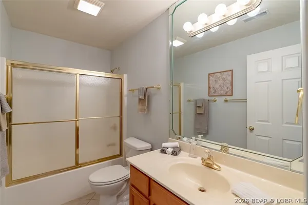 $375,000 | 68 Lighthouse Road, Unit 231, Lake Ozark, MO 65049