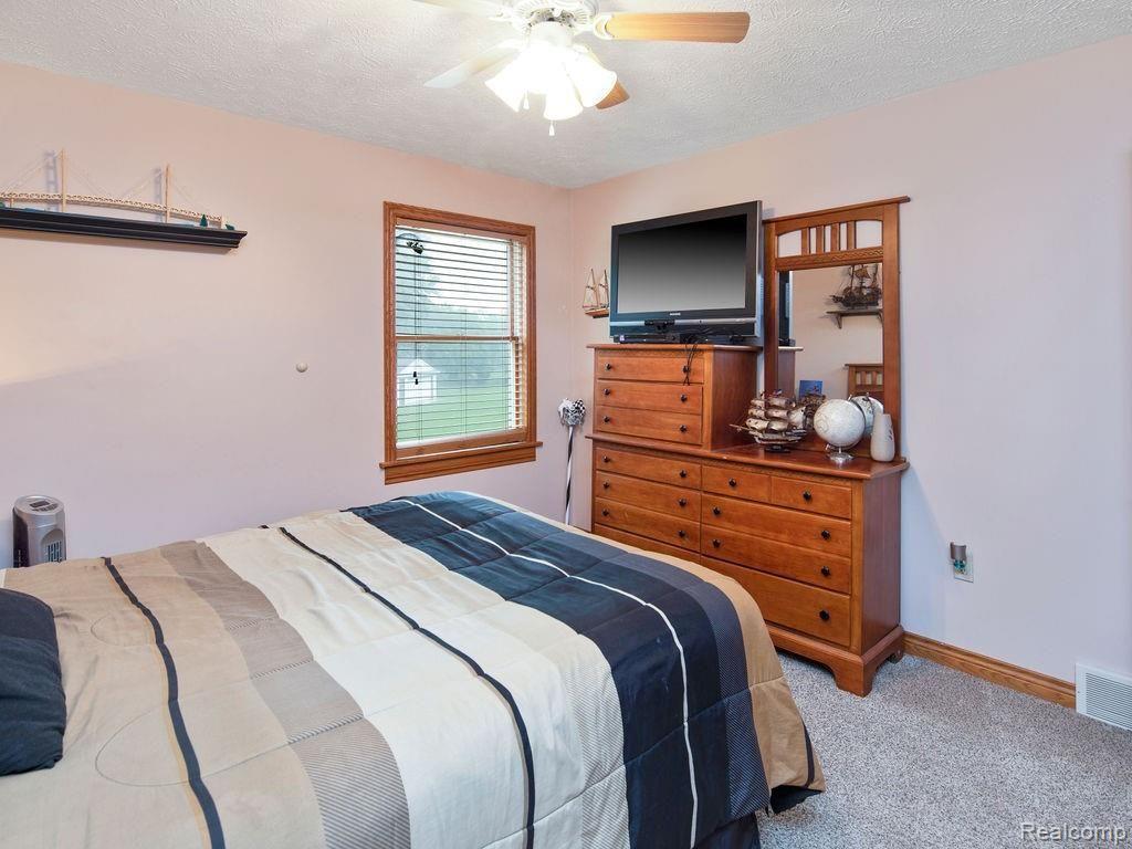 4874 Lange Road Birch Run, MI 48415 - Photo 29 of 40