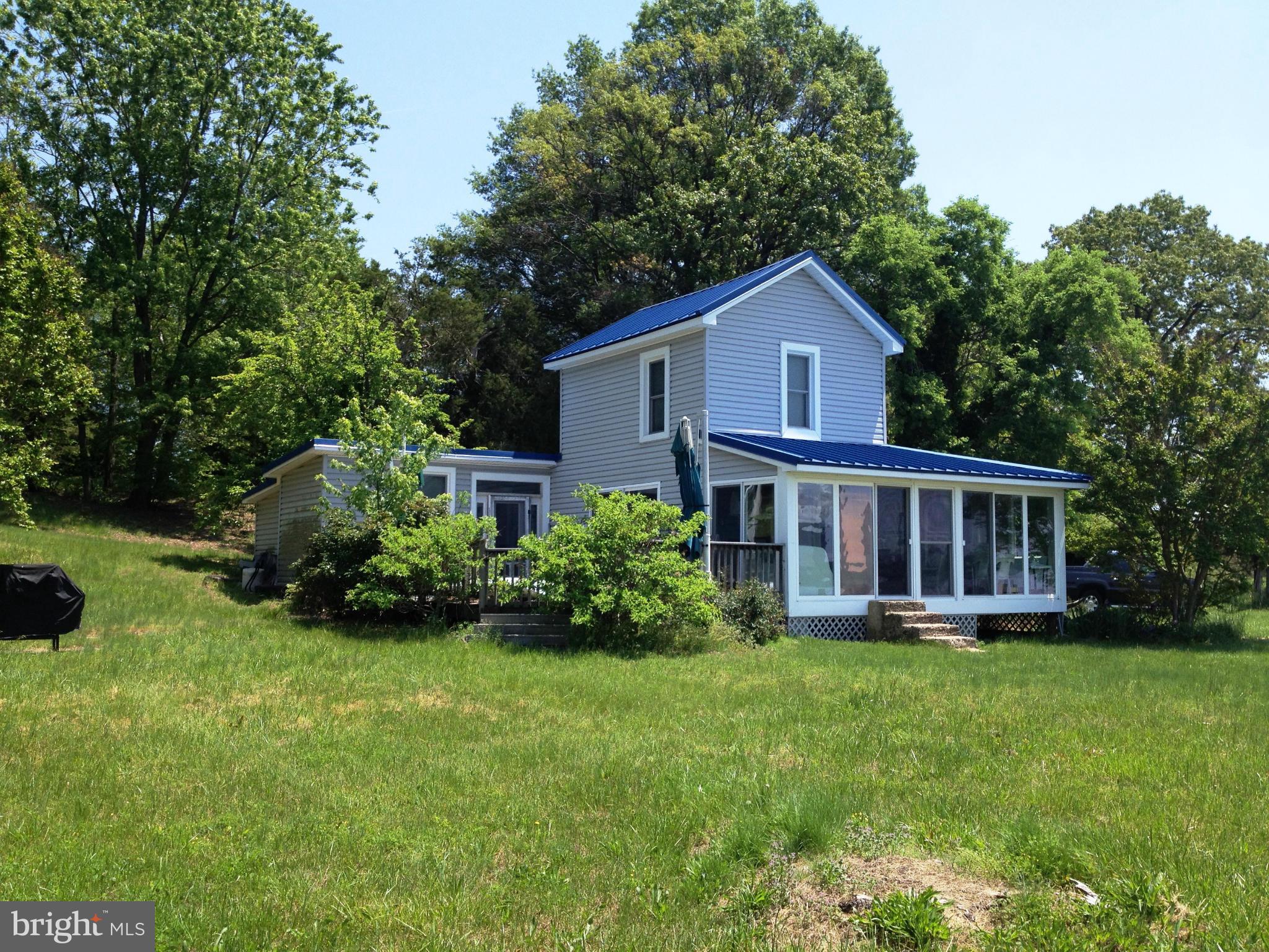 1980 Potts Point Road Huntingtown, MD 20639 - Photo 9 of 21 Exterior (Front)