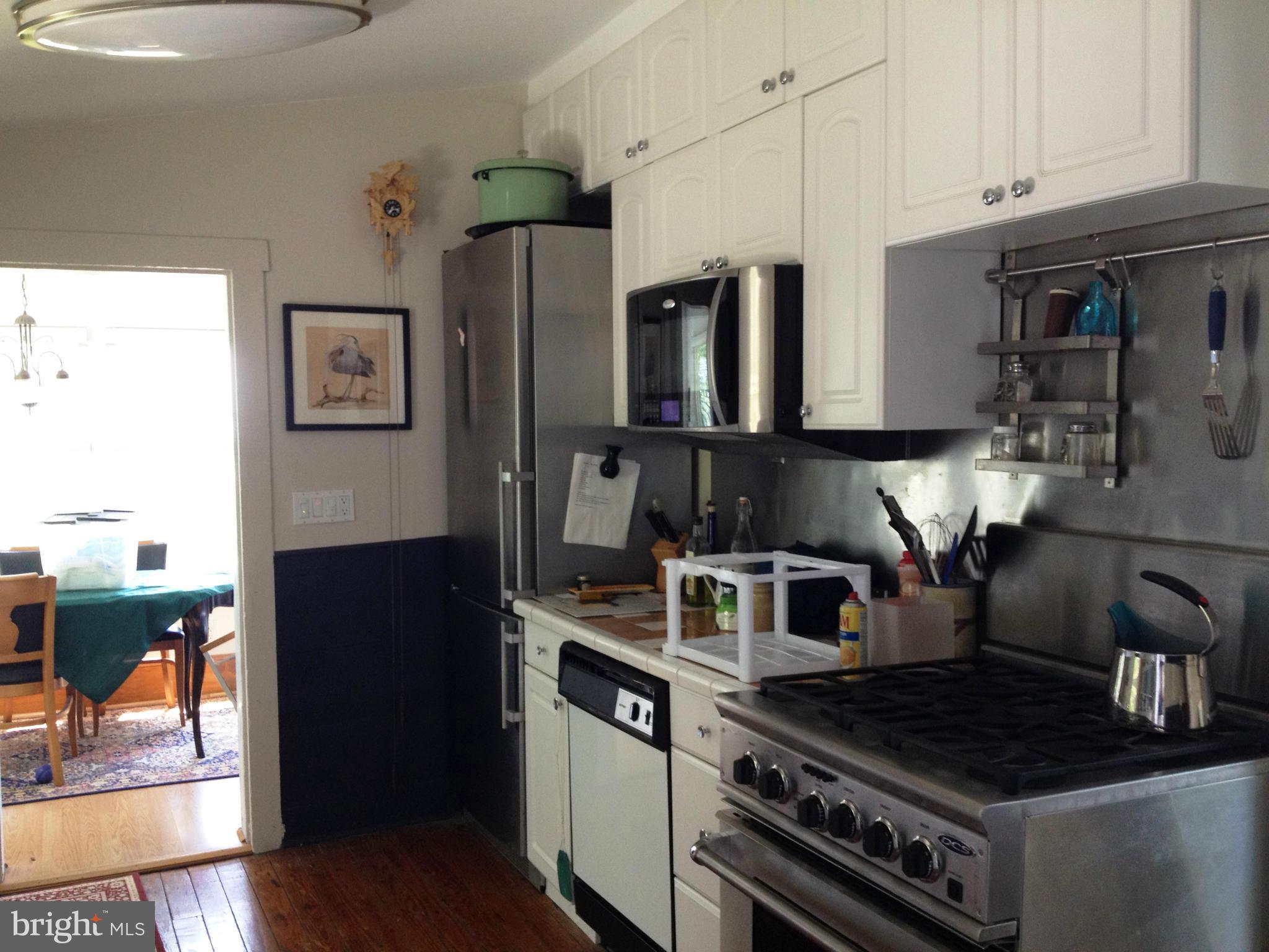 1980 Potts Point Road Huntingtown, MD 20639 - Photo 10 of 21 Kitchen
