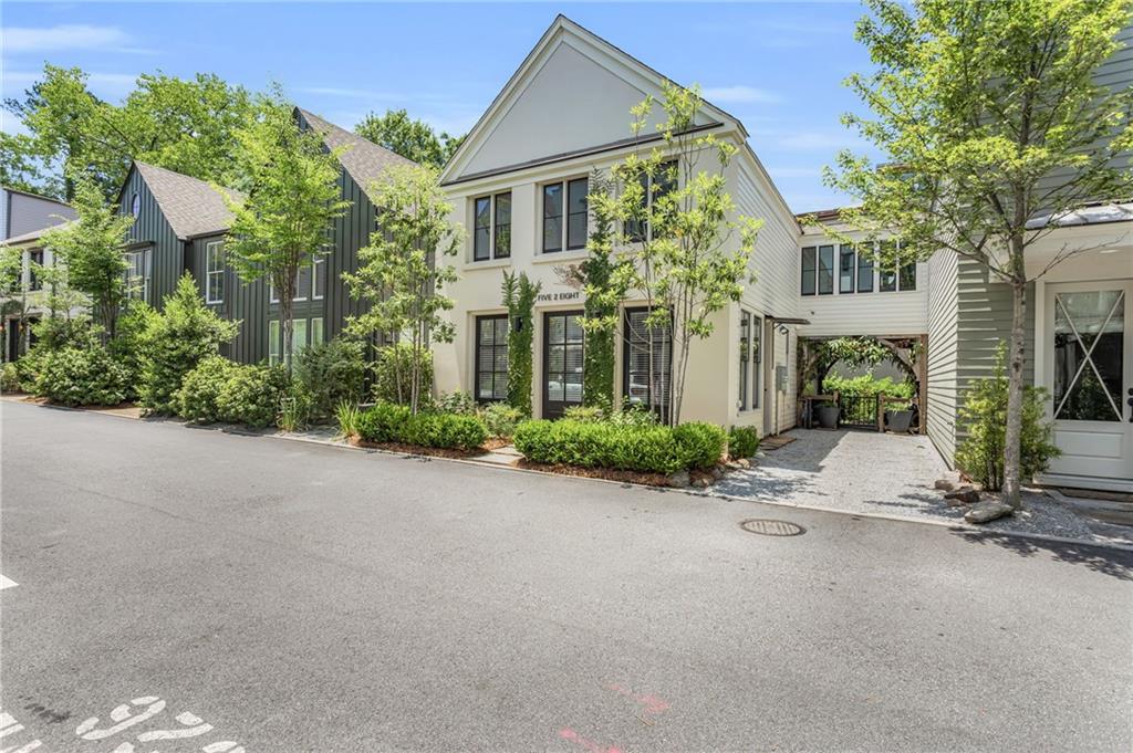 528 Bismark Road Northeast Atlanta, GA 30324 - Photo 2 of 48