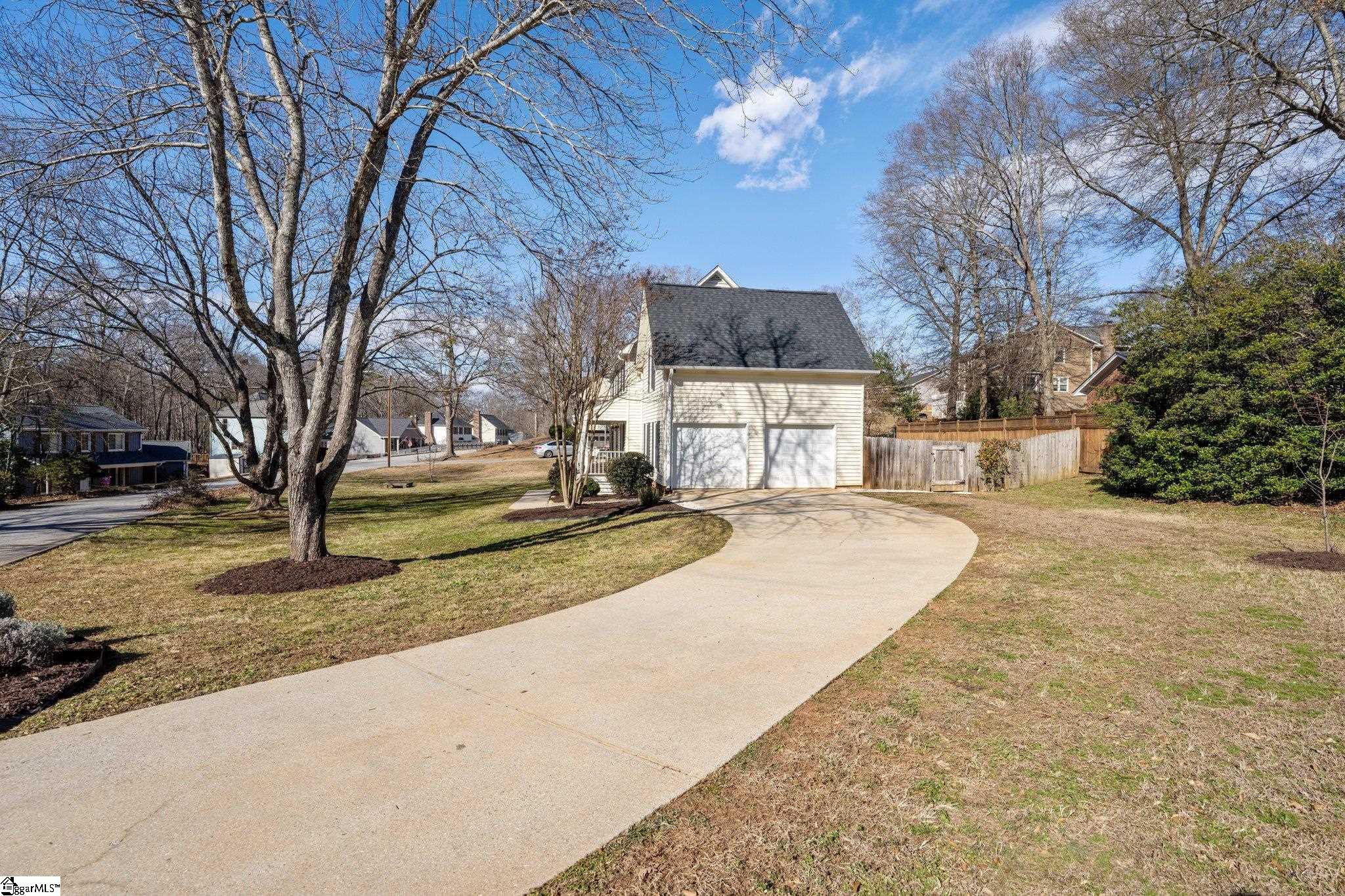 106 Wood Creek Road Mauldin, SC 29662 - Photo 4 of 42 Gallery Image 4