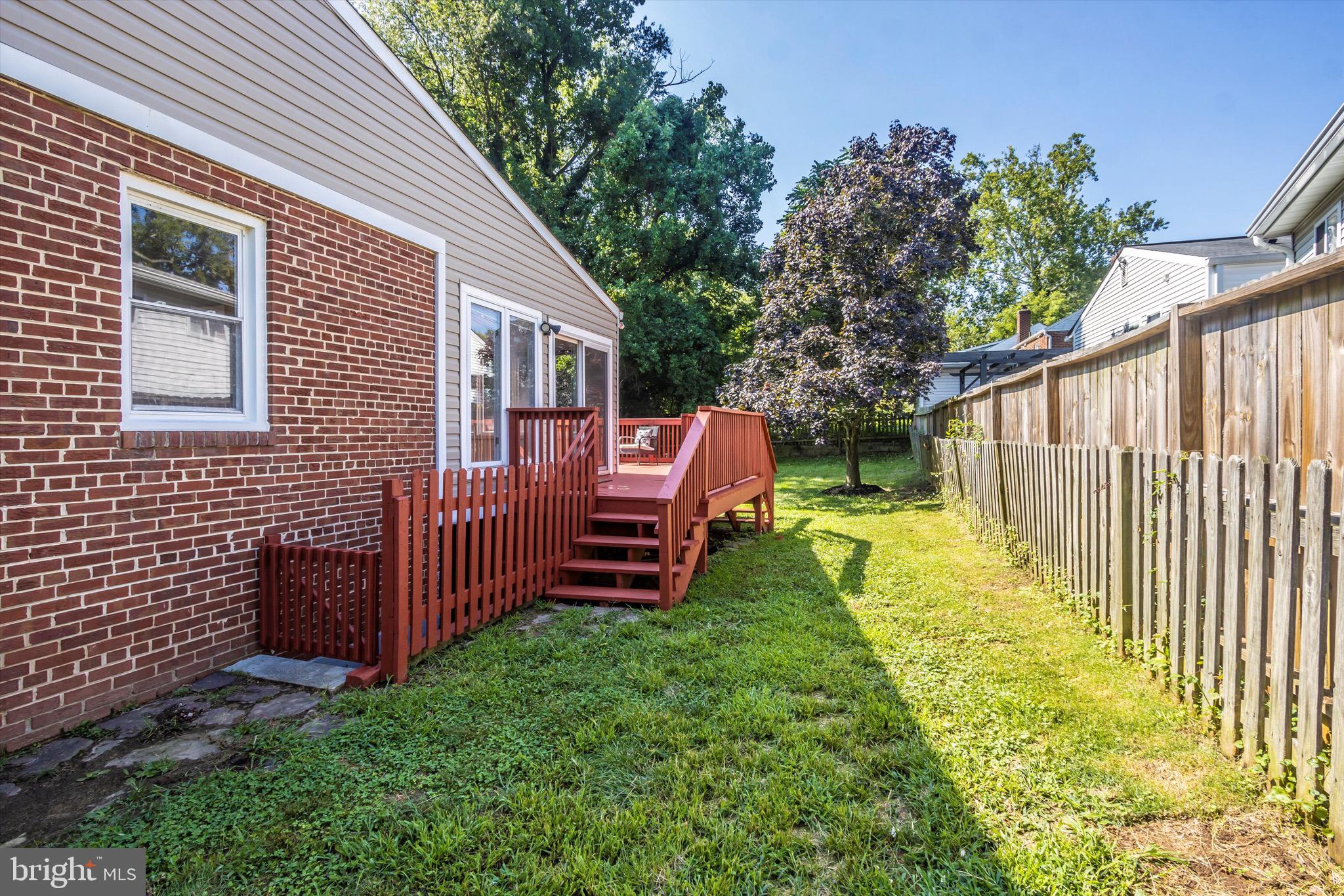 1304 Windham Lane Silver Spring, MD 20902 - Photo 41 of 53 Right side, basement walk up
