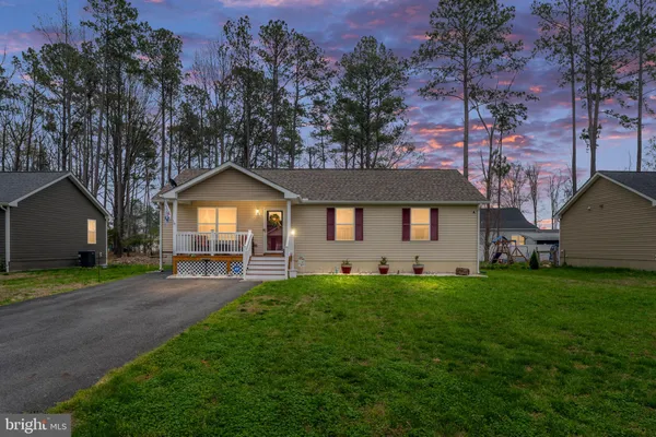 $315,000 | 78 Rustic Lane, Colonial Beach, VA 22443