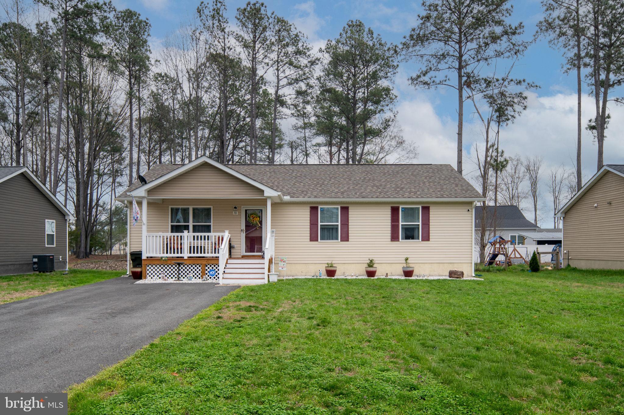 78 Rustic Lane Colonial Beach, VA 22443 - Photo 6 of 56 Charming home nestled among trees.