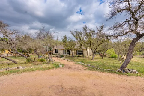 $3,000 | 24236 Spur Trail, Spicewood, TX 78669
