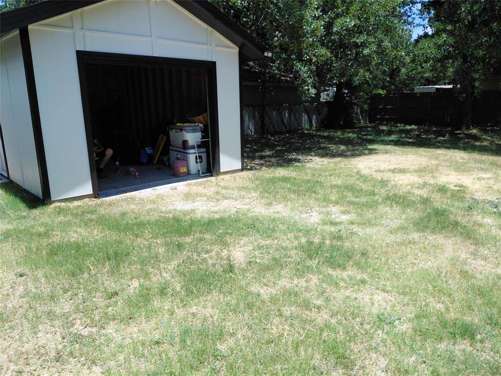 636 Clearfield Road Dallas, TX 75217 - Photo 6 of 10 Gallery Image 6