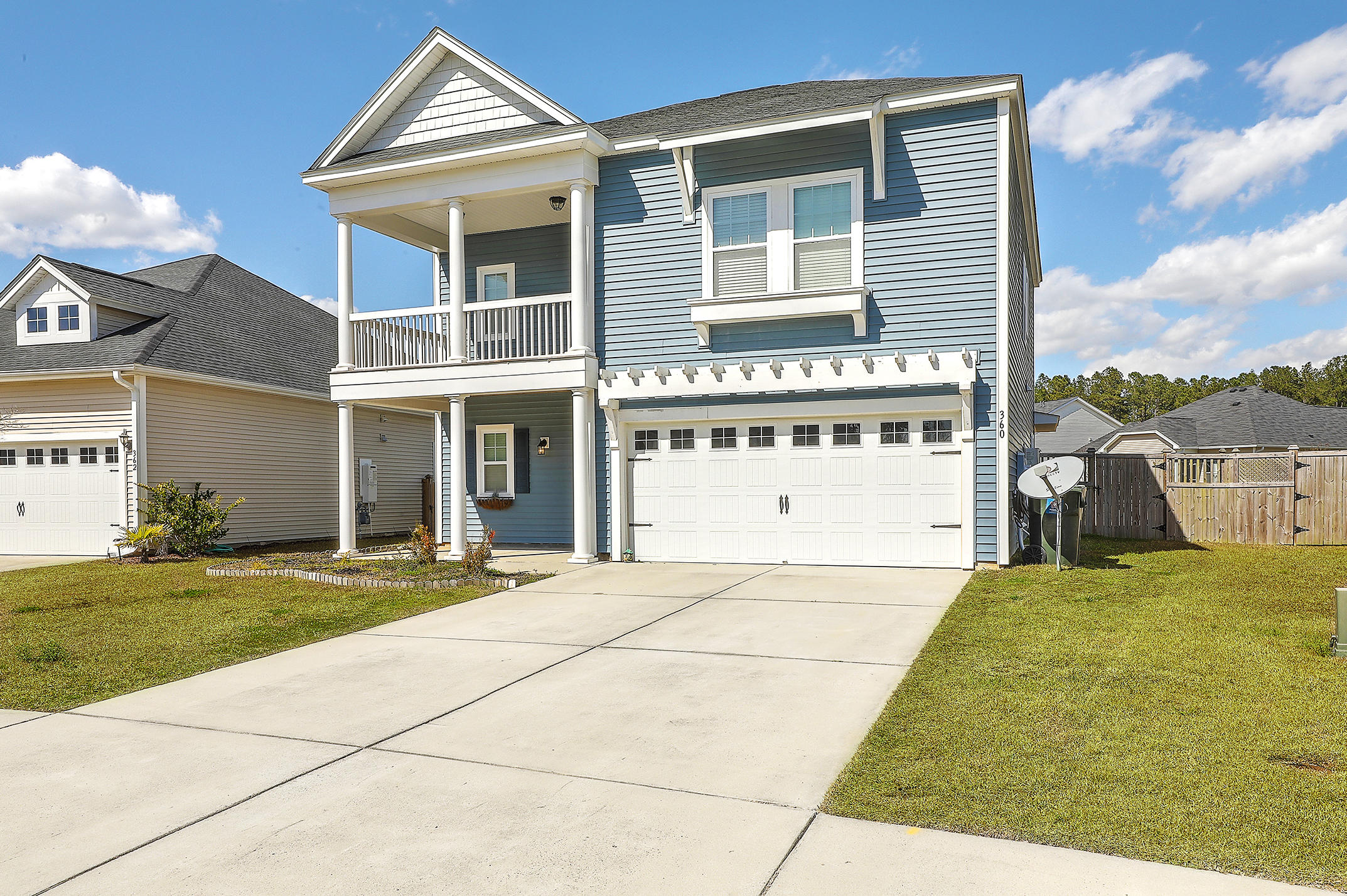 360 Fox Ridge Lane Moncks Corner, SC 29461 - Photo 3 of 29 3